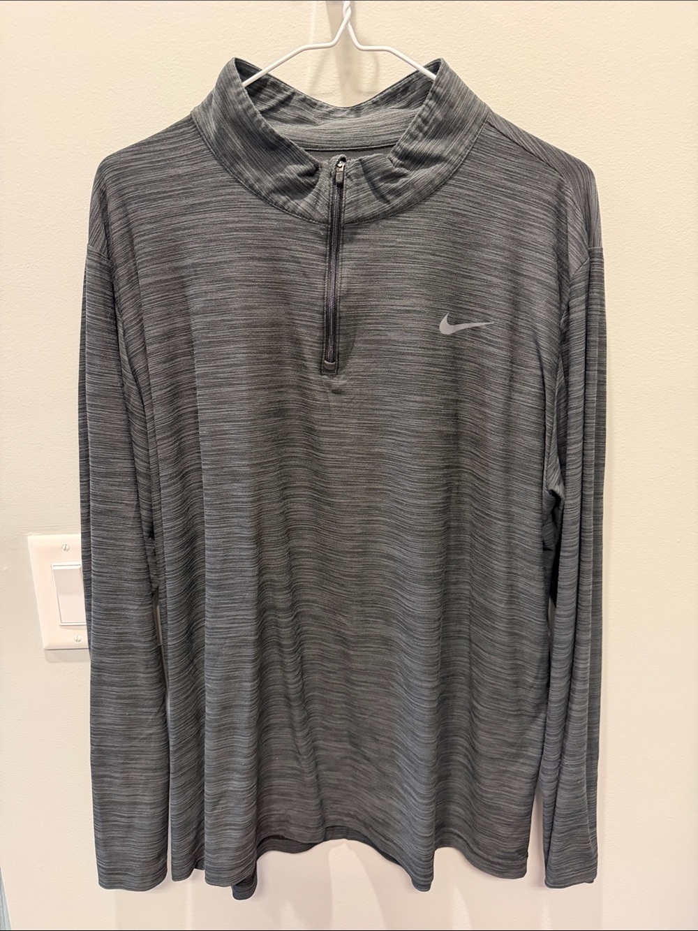 Men’s Nike Dri-Fit Quarter Zip - XL